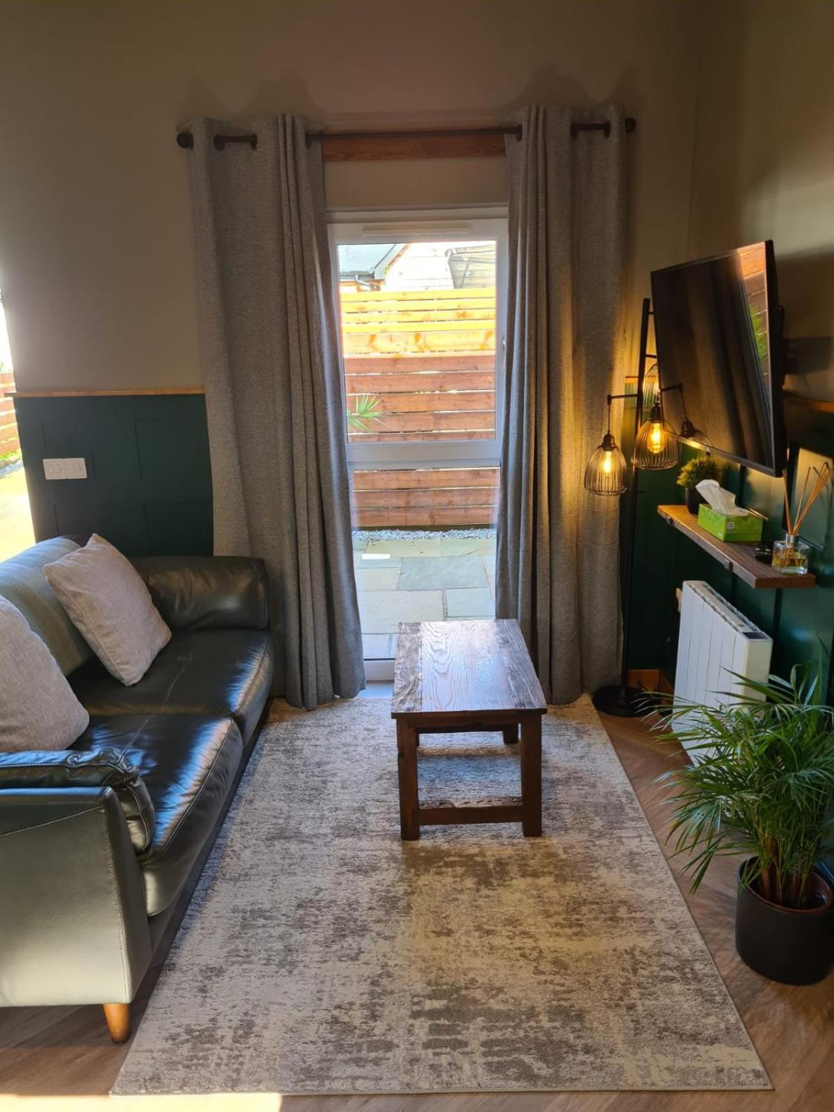 Ferienwohnung The Hide Ullapool Exterior foto